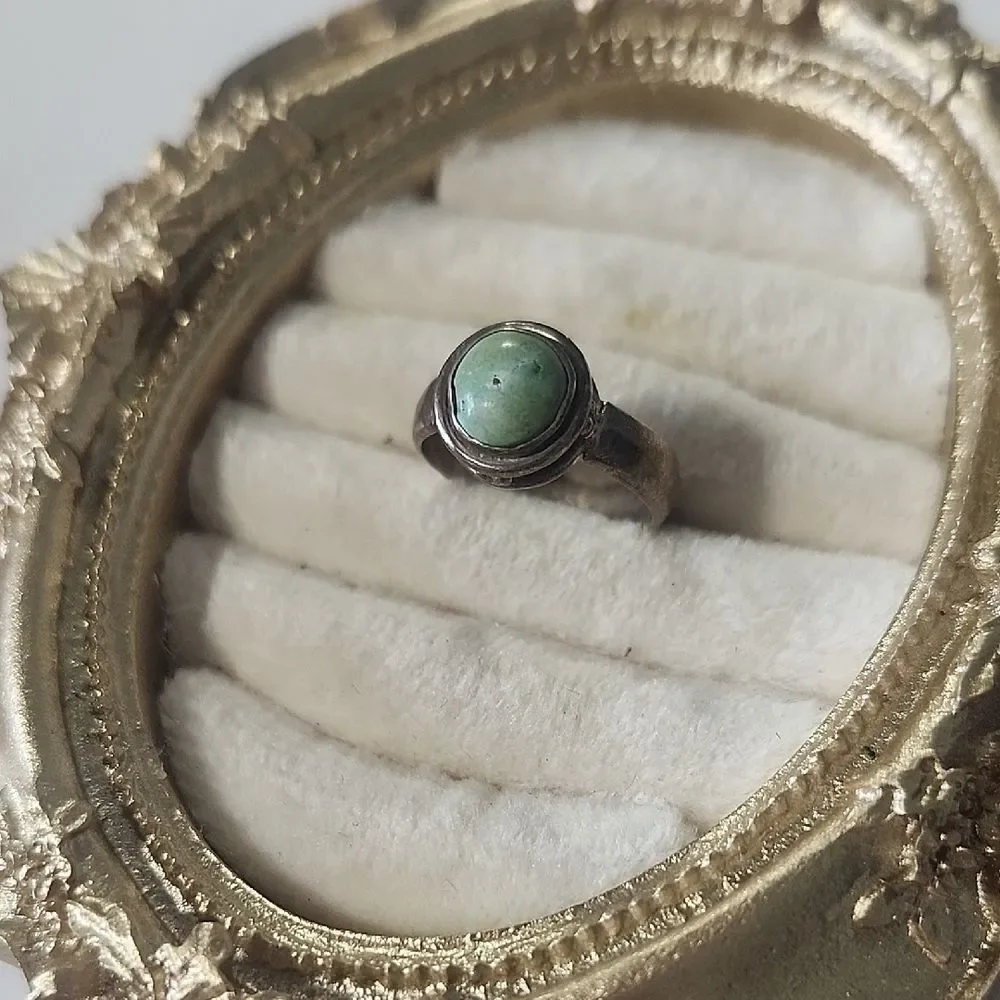 Sterling Silver Vintage Ring Size 5